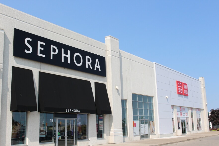 More Photos Of 6075 Mavis Rd, Mississauga Storefront For Lease