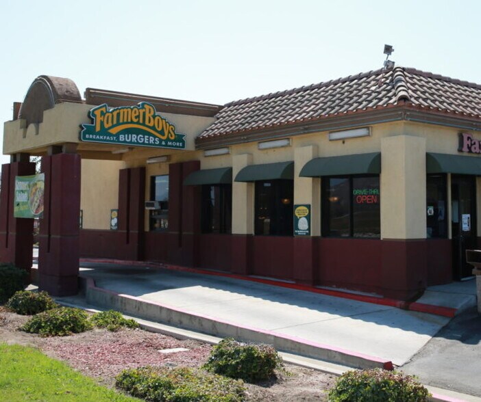 More Photos Of 85-185 Ramona Expy, Perris Unknown For Lease