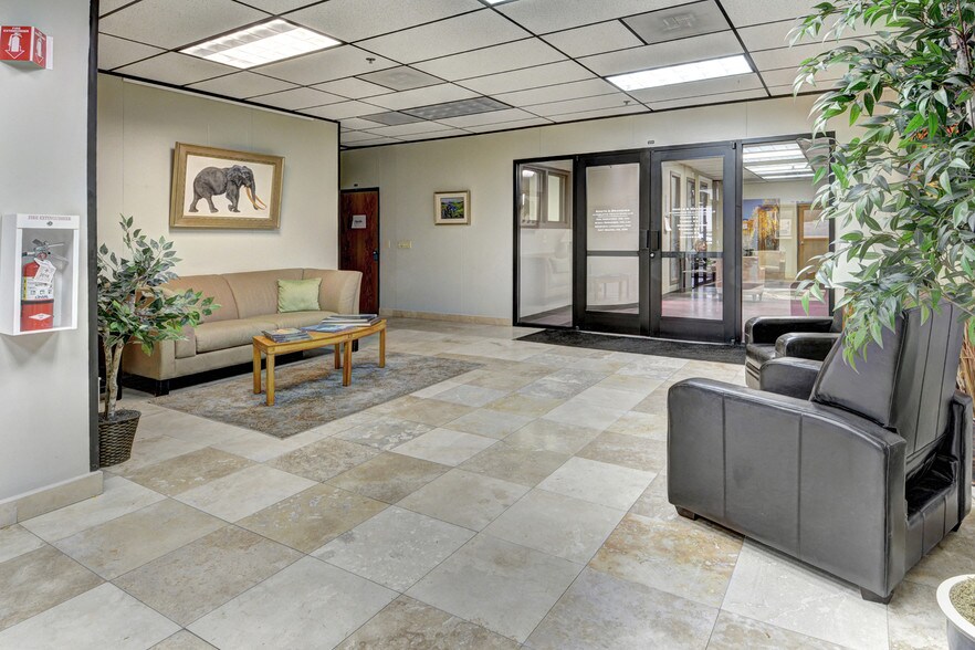 More Photos Of 5485 Conestoga Ct, Boulder Office For Lease
