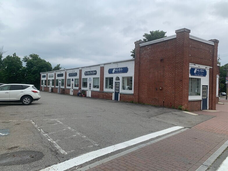 More Photos Of 59-61 Central Sq, Chelmsford Freestanding For Sale
