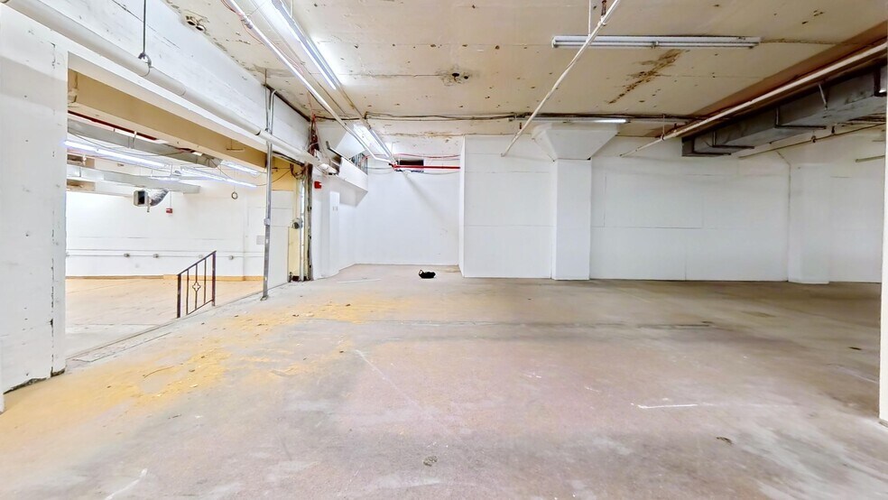 More Photos Of 9 Bond St, Brooklyn Office For Lease