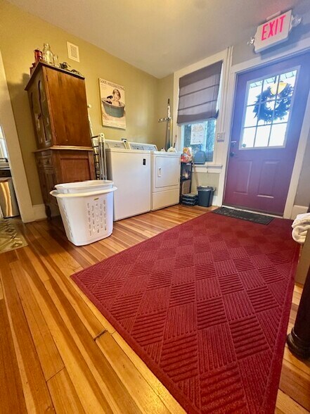 More Photos Of 314 Jefferson Ave, Clifton Forge Hospitality For Sale