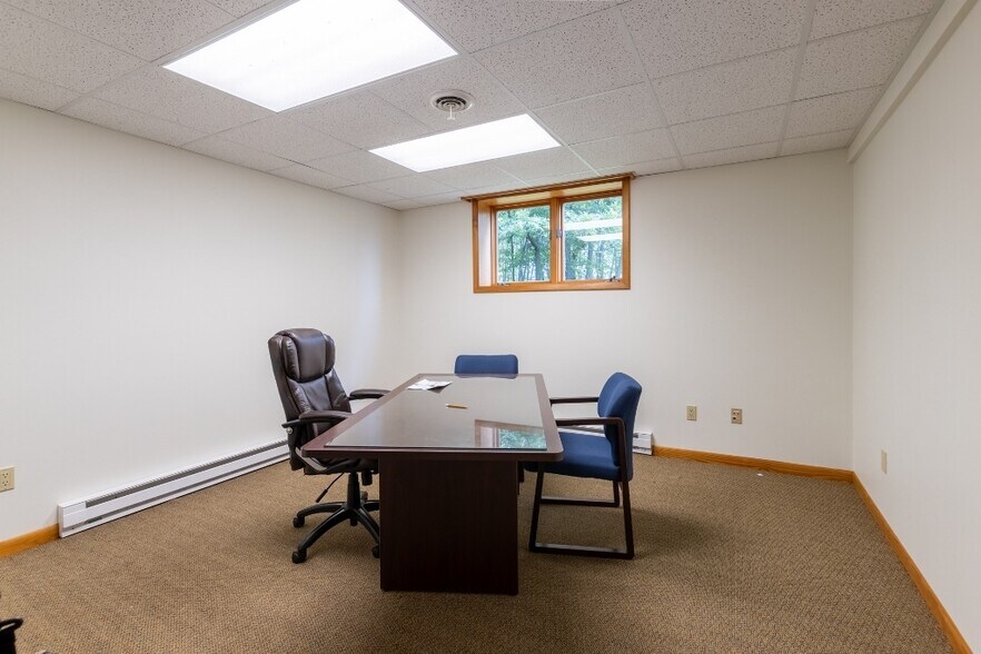More Photos Of 226126 Hummingbird Rd, Wausau Medical For Sale