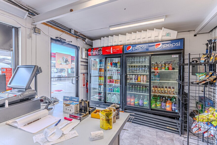 More Photos Of 1500 US Highway 46, Little Falls Service Station For Sale