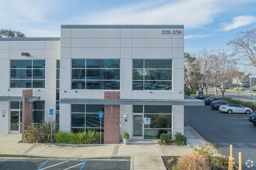 More Photos Of 2720-2734 Bayview Dr, Fremont Research And Development For Lease