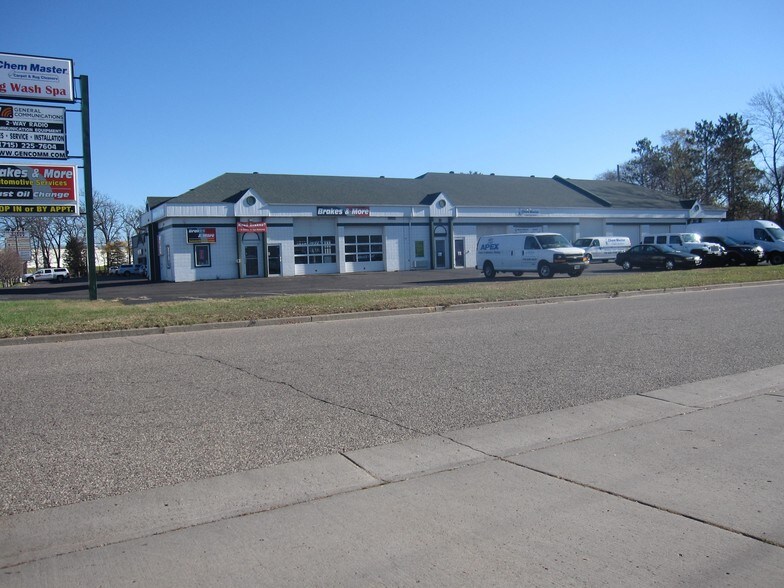 More Photos Of 3407 E Hamilton Ave, Eau Claire Auto Repair For Lease