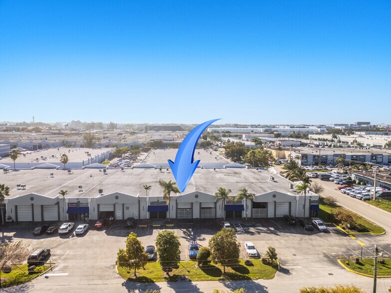More Photos Of 5501-5595 NW 74th Ave, Miami Warehouse For Lease