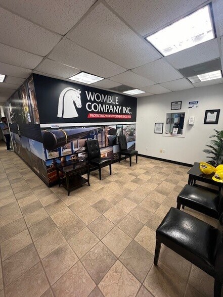 More Photos Of 10655 Jefferson Chemical Rd, Conroe Warehouse For Lease