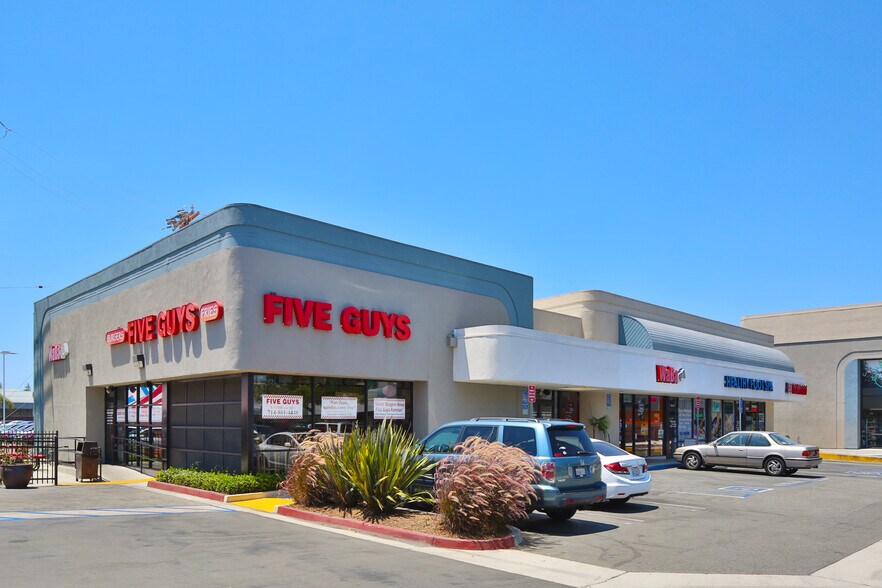 More Photos Of 18581-18631 Beach Blvd, Huntington Beach Unknown For Lease