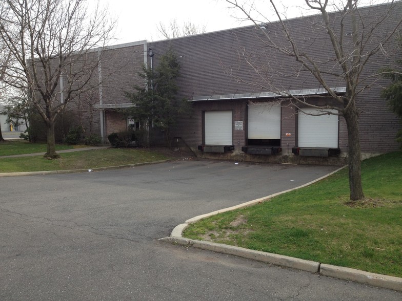 Primary Photo Of 40 Whelan Rd, East Rutherford Warehouse For Lease