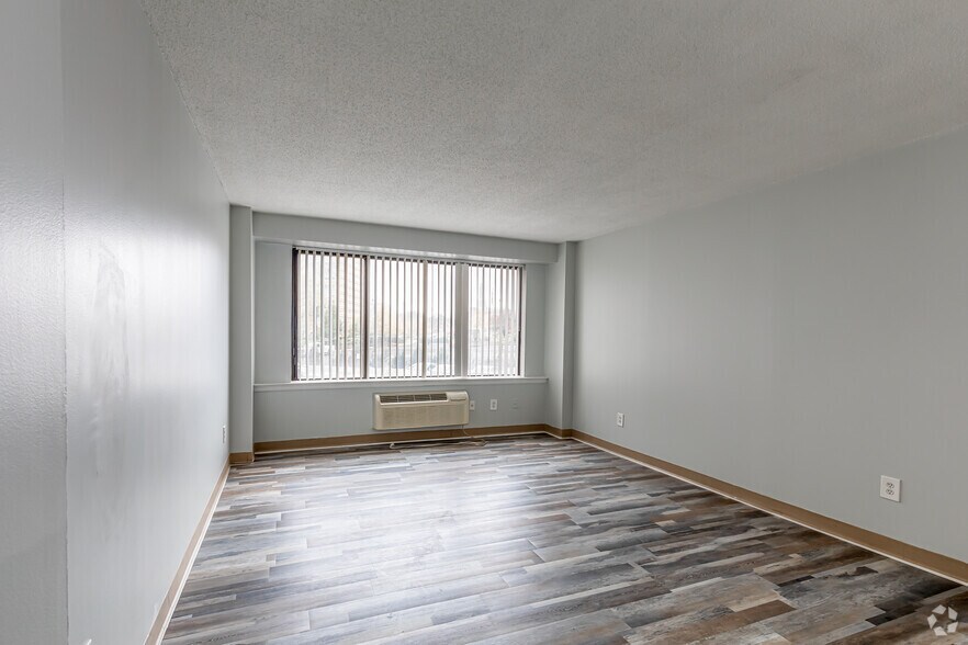 More Photos Of 600-628 Asylum Ave, Hartford Apartments For Lease