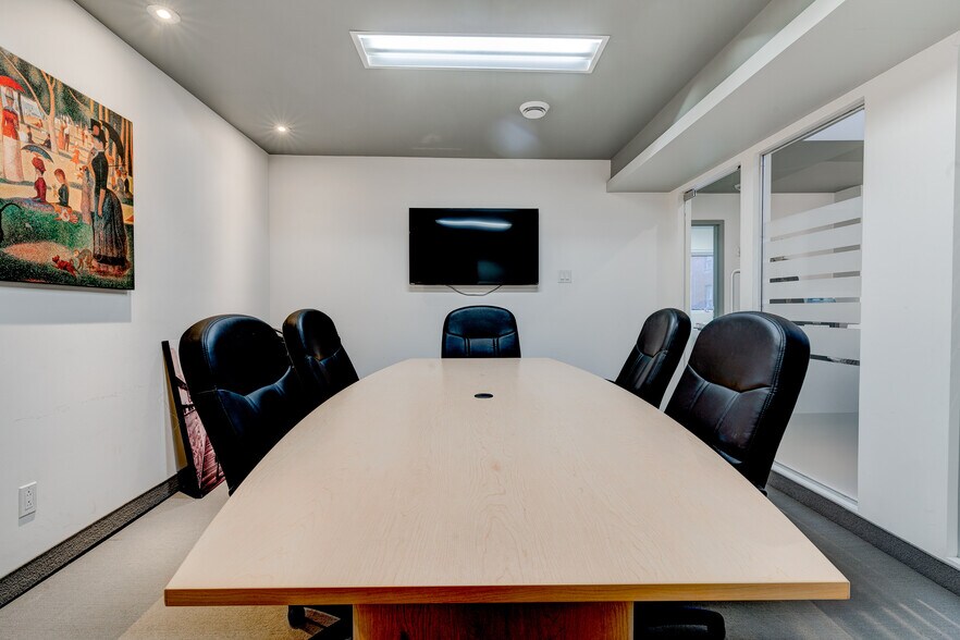 More Photos Of 6712-6714 Boul Saint-Laurent, Montréal Storefront Retail Residential For Lease