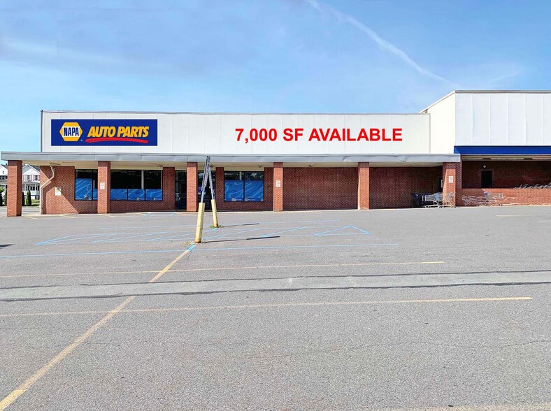 Primary Photo Of 611 Luzerne St, Scranton General Retail For Lease