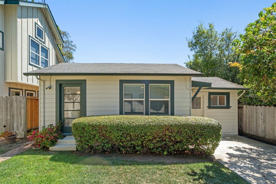 More Photos Of 516 Capitola Ave, Capitola Multifamily For Sale