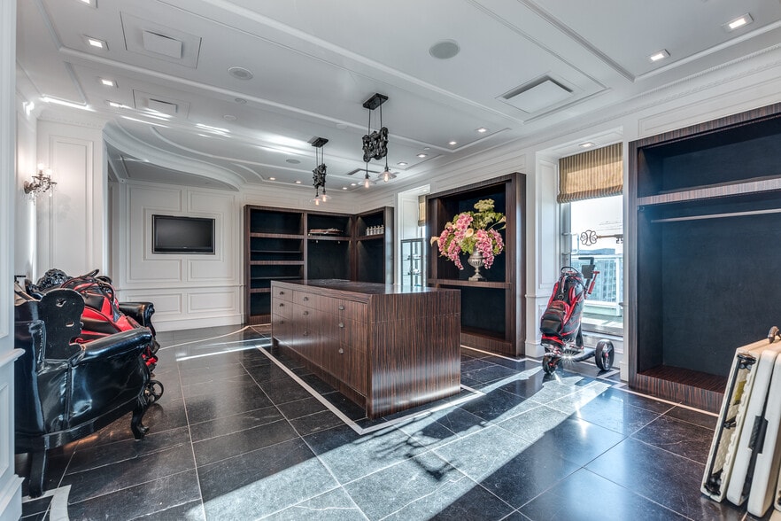 More Photos Of 6081 No. 3 Rd, Richmond Office For Sale