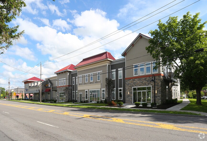 More Photos Of 7660 Highbridge Rd, Manlius Storefront Retail Office For Lease