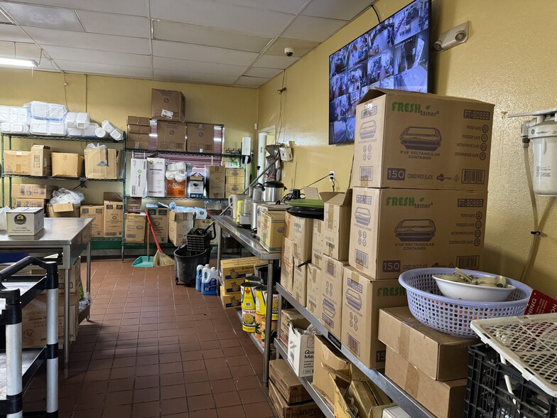 More Photos Of 315 N Bell Blvd, Cedar Park Restaurant For Lease