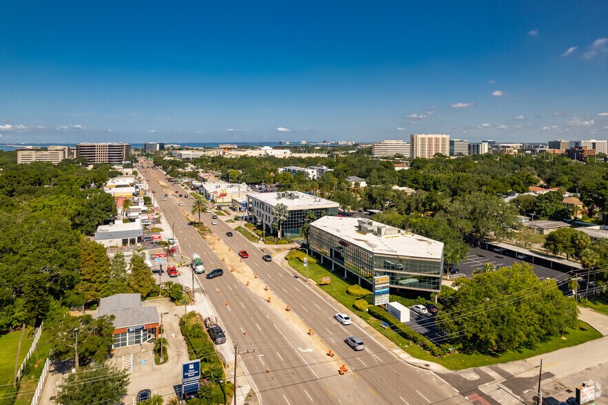 More Photos Of 4401 W Kennedy Blvd, Tampa Office For Lease