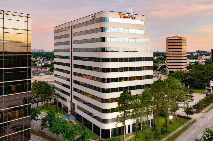 Primary Photo Of 1235 North Loop W, Houston Office For Lease