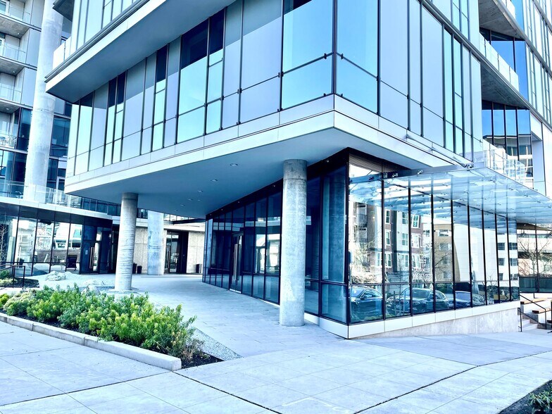 More Photos Of 11130 NE 10th St, Bellevue Apartments For Lease