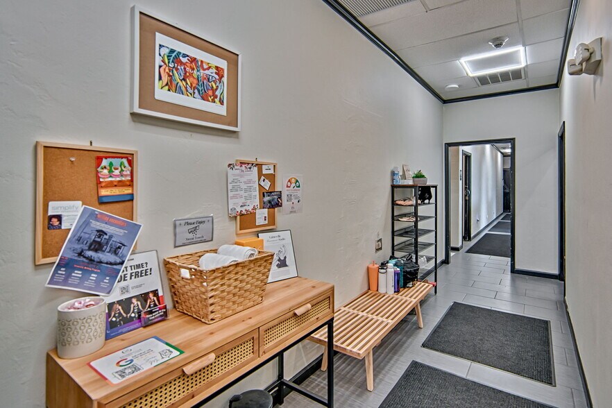 More Photos Of 1724 NE 2nd St, Gainesville Light Manufacturing For Sale