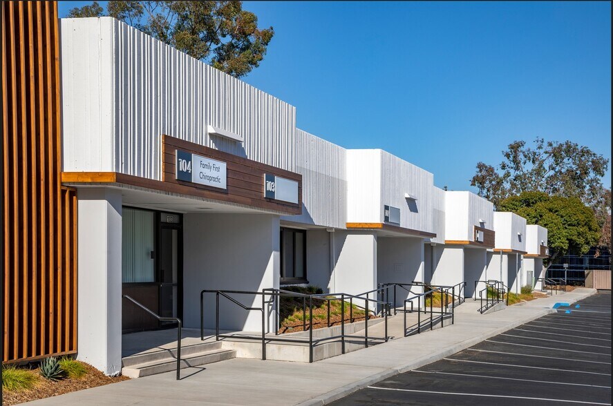 More Photos Of 9445 Farnham St, San Diego Loft Creative Space For Lease