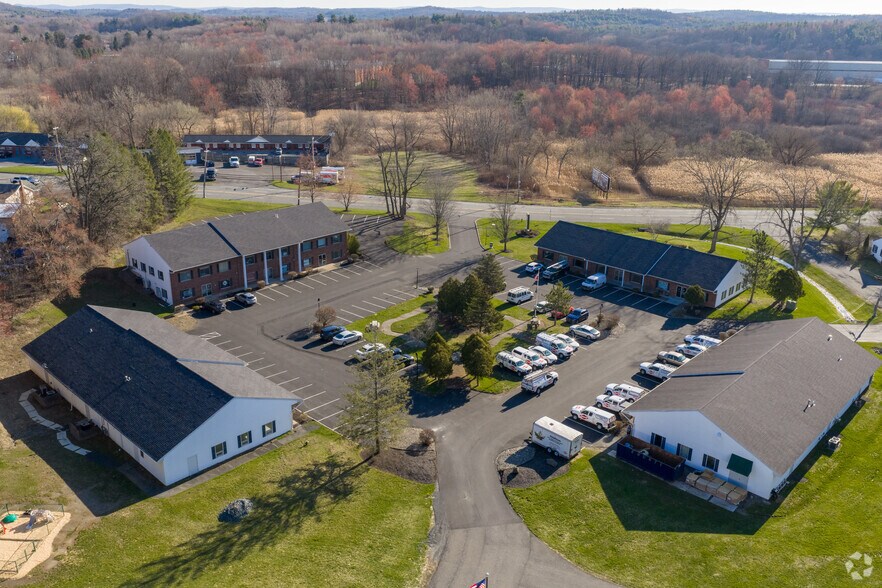 More Photos Of 1580 Columbia Tpke, Castleton On Hudson Office For Lease
