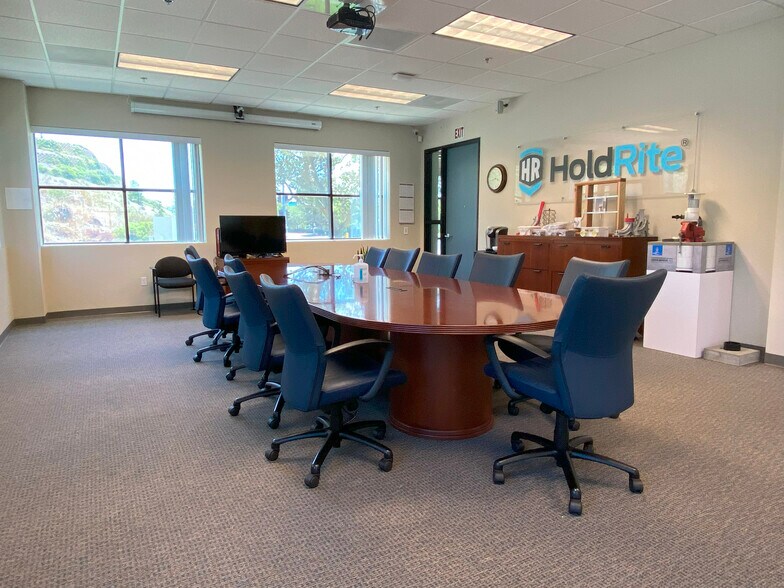 More Photos Of 14284 Danielson St, Poway Office For Lease