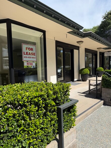 More Photos Of 80 F Main St, Belvedere Tiburon Storefront For Lease