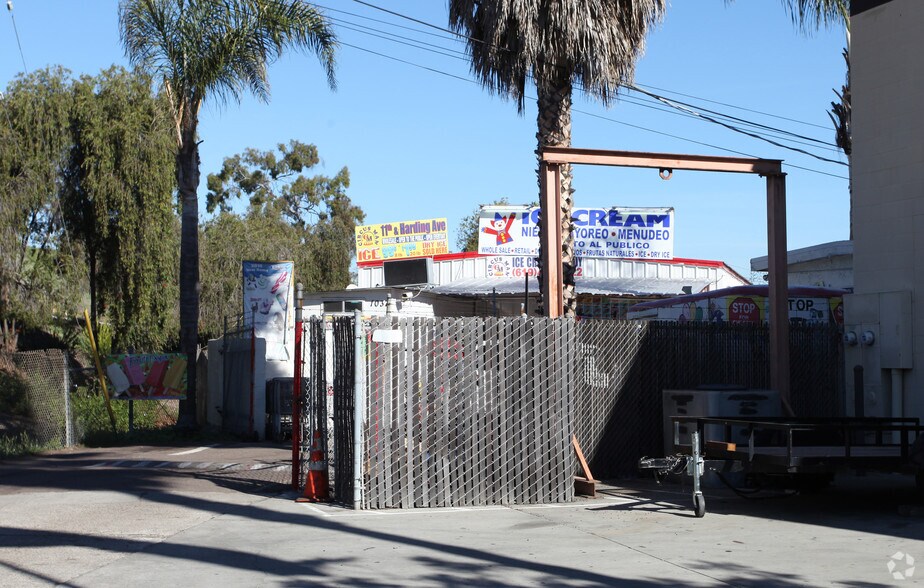 More Photos Of 1037 Harding Ave, National City Freestanding For Sale