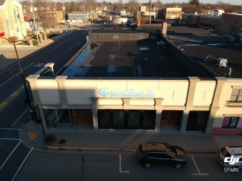 More Photos Of 904 16th Ave, Monroe Storefront For Sale