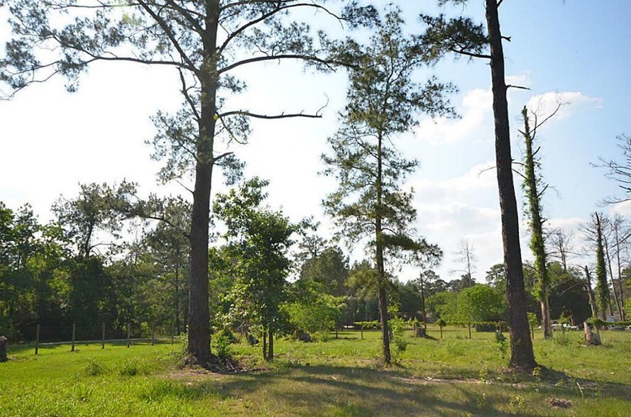 More Photos Of 3610 Otto Rd, Spring Specialty For Sale