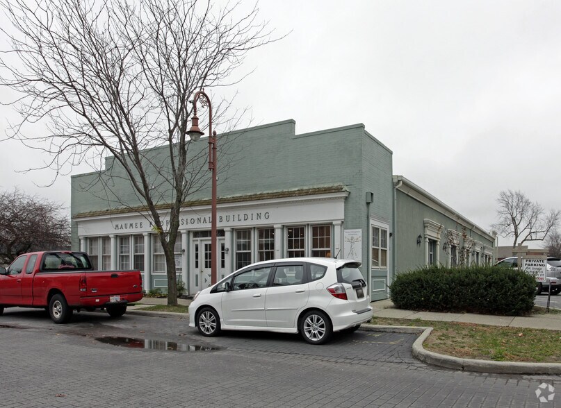 More Photos Of 104-110 E Dudley St, Maumee Office For Lease