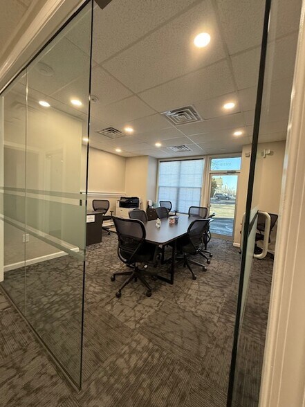 More Photos Of 1917 Welsh Rd, Philadelphia Office For Sale