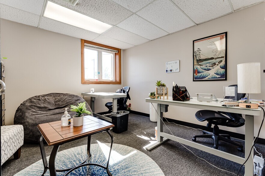 More Photos Of 944 W 5th Ave, Eugene Office For Lease