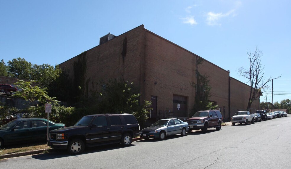 More Photos Of 5808-5812 Kirby Rd, Clinton Unknown For Lease