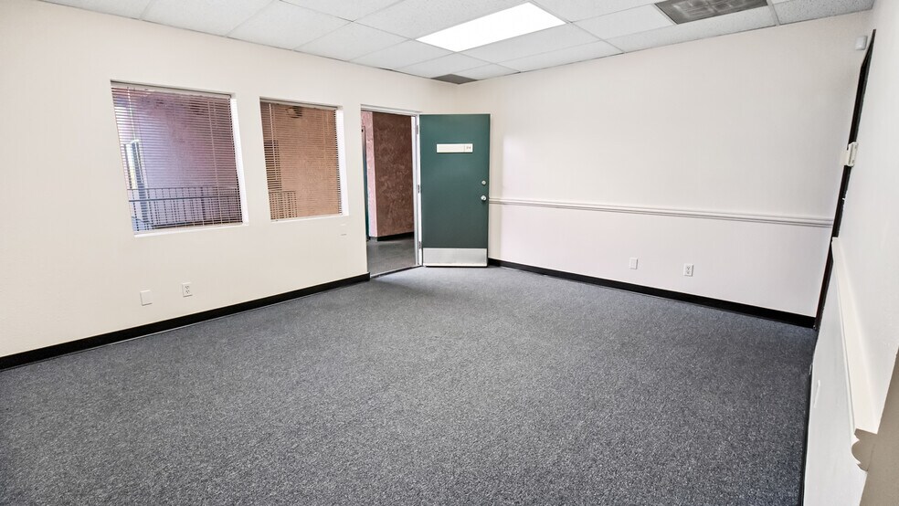 More Photos Of 5500 Atherton St, Long Beach Medical For Lease