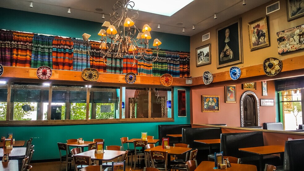 More Photos Of 665 N Pinal Ave, Casa Grande Restaurant For Sale