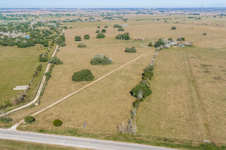 More Photos Of 3671 W Fm 1093 Rd, Wallis Land For Sale