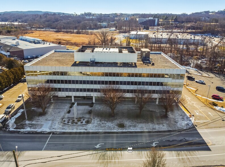 More Photos Of 100 Mill Plain Rd, Danbury Office For Sale