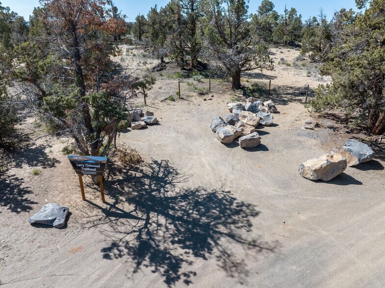 More Photos Of 61212 Obernolte Rd, Bend Specialty For Sale