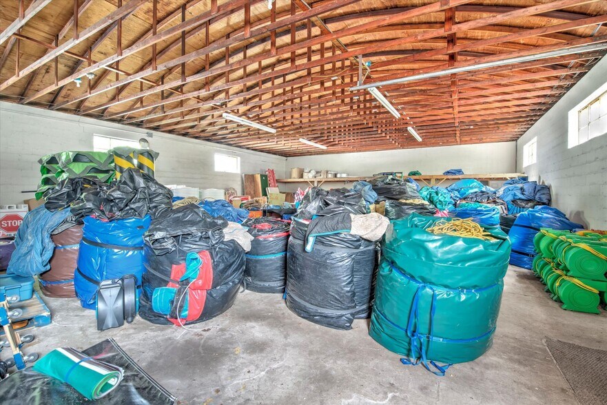 More Photos Of 1035 US Highway 9, Howell Storefront Retail Office For Lease