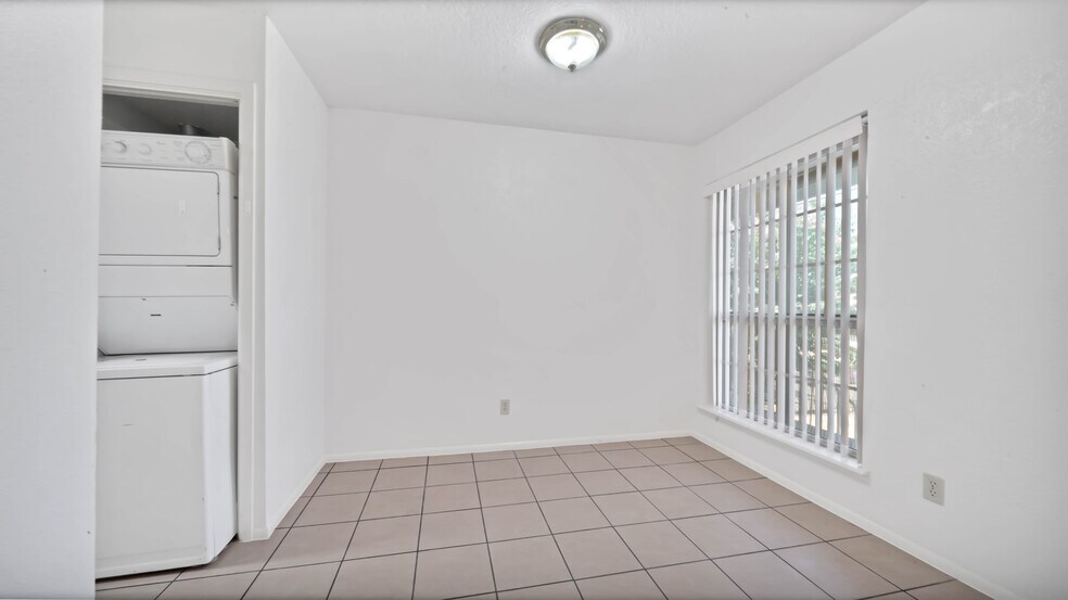 More Photos Of 3002 Pasadena Blvd, Pasadena Apartments For Sale