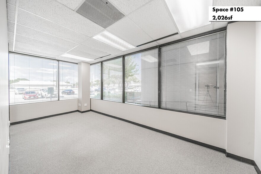 More Photos Of 1880 S Dairy Ashford Rd, Houston Office Residential For Lease