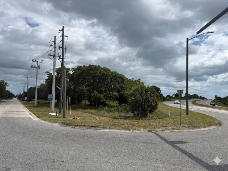 More Photos Of 2051 Northview St NE, Palm Bay Land For Sale