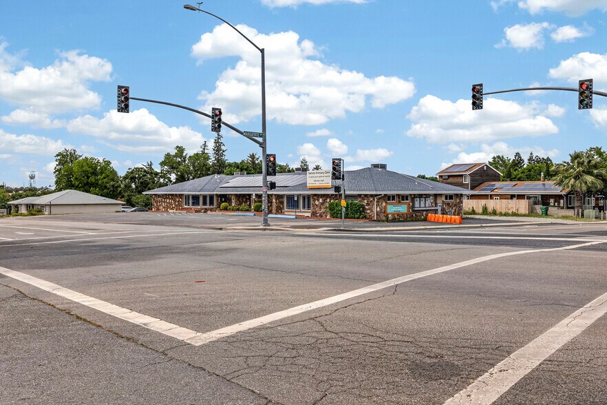 More Photos Of 320 Solano St, Corning Healthcare For Sale