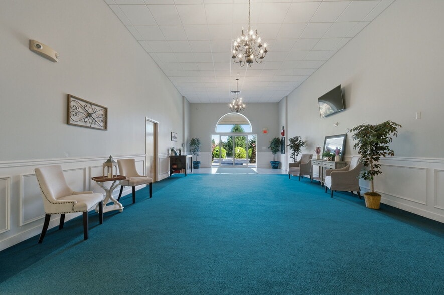 More Photos Of 2744 Red Lion Rd, Bear Religious Facility For Lease