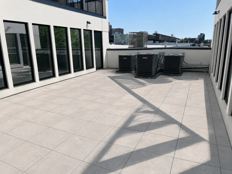 More Photos Of 1801 Broadway, Brooklyn Apartments For Lease