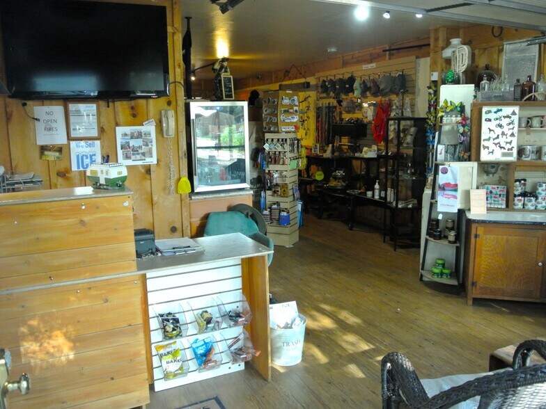 More Photos Of 226 W Grand St, La Veta Trailer Camper Park For Sale