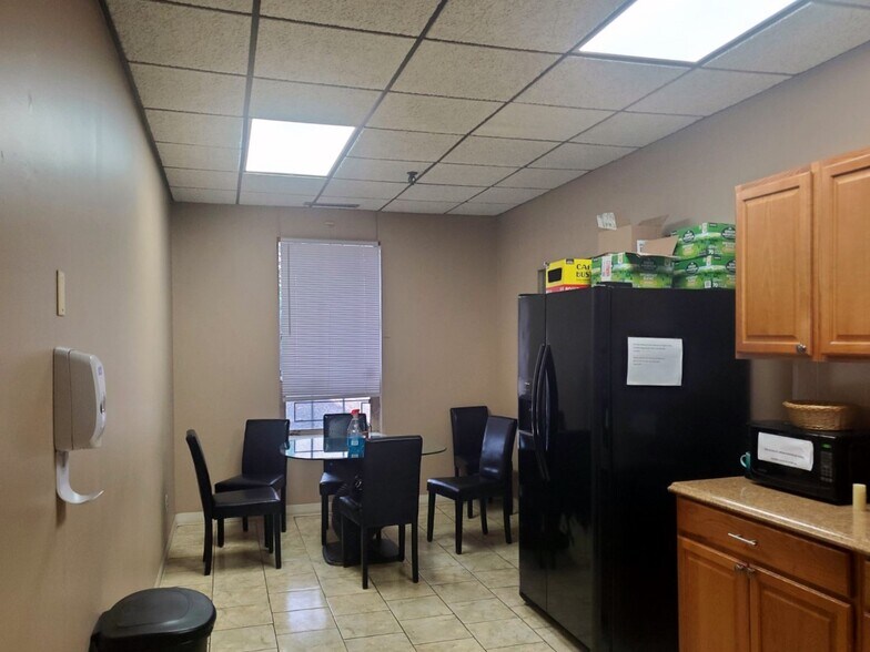 More Photos Of 115 Albany Ave, Amityville Warehouse For Sale